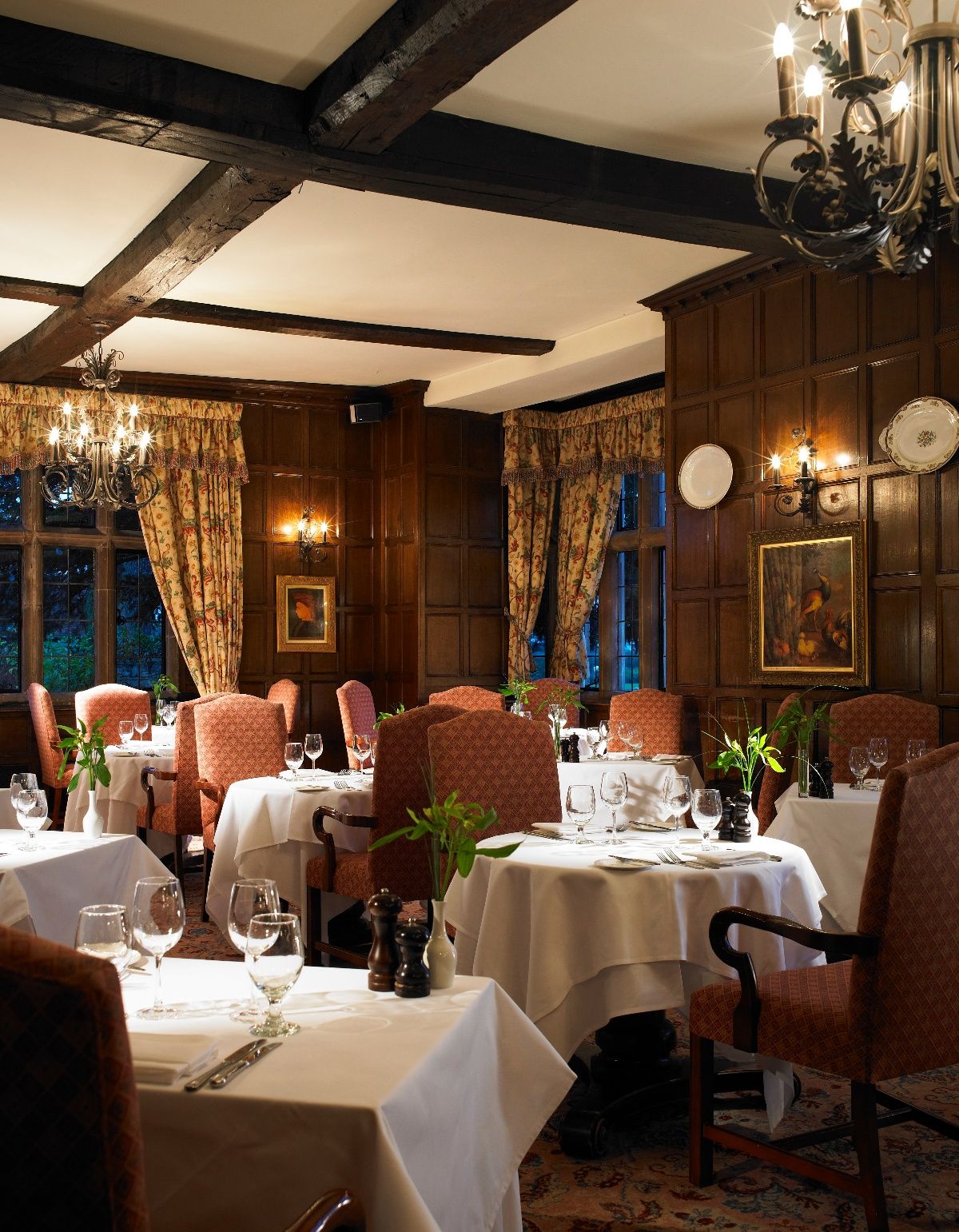 Valentine's dinner | The interior of Stuart Restaurant